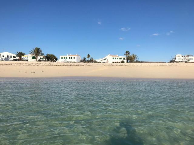 Apartamento La Concha Seaview Direct At The Beach & Sea El Cotillo  ภายนอก รูปภาพ